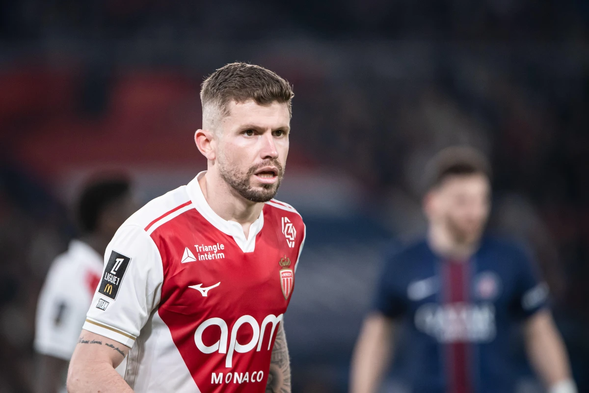 AS Monaco : Un club se positionne pour recruter Caio Henrique