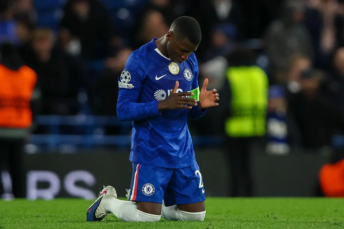 Chelsea : c&rsquo;est officiel pour Moisés Caicedo