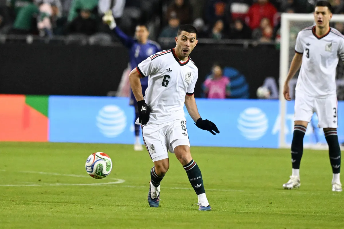 RC Lens : Un international mexicain dans le viseur