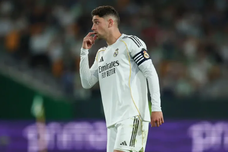 Federico Valverde visé par Al-Ahli ©Alamy