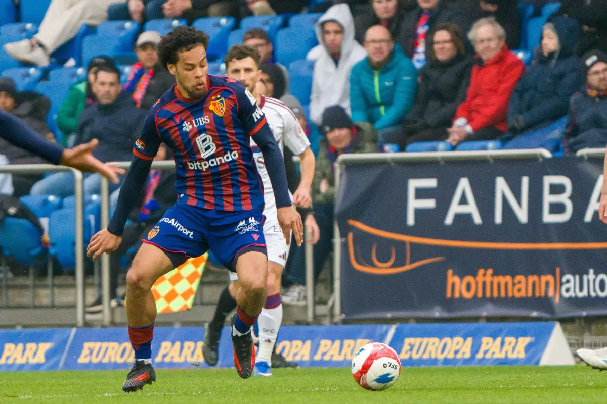 RC Strasbourg : Un jeune prodige suisse dans le viseur