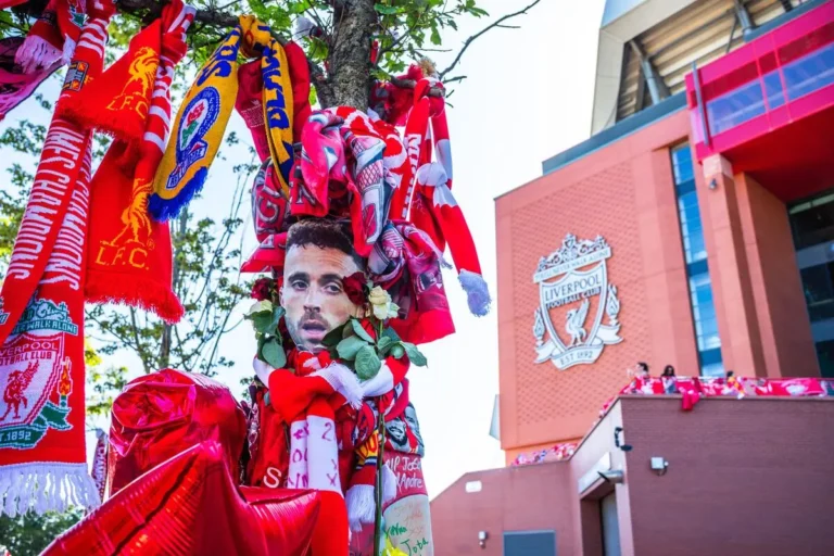 Le beau geste des joueurs du PSG en mémoire à Diogo Jota