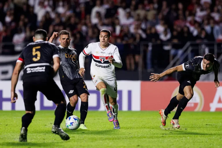 Lucca Marques sous le maillot de Sao Paulo