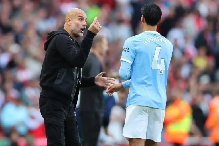 Man City : une étrange vidéo de Guardiola devient virale