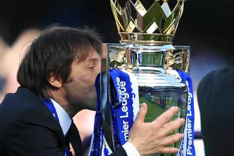 Naples veut sauver l'Italie des entrailles de l'enfer