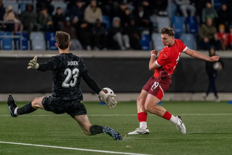 Officiel Reims verrouille ses cages jusqu'en 2029