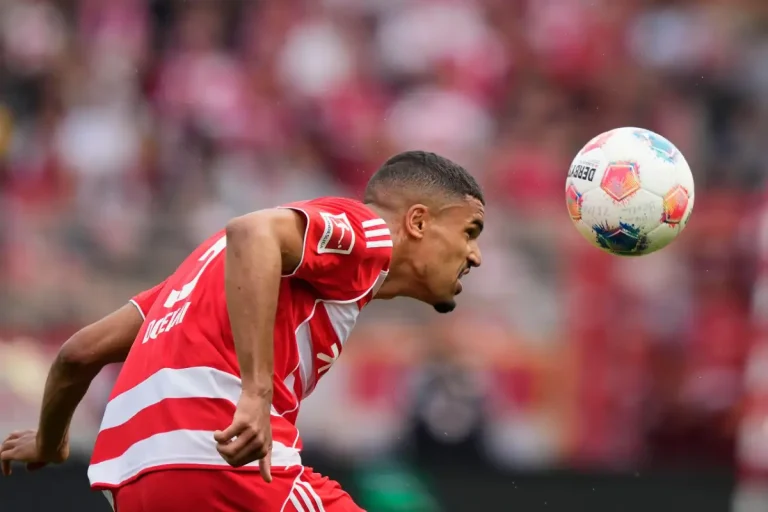 Premier League : un défenseur néerlandais annoncé