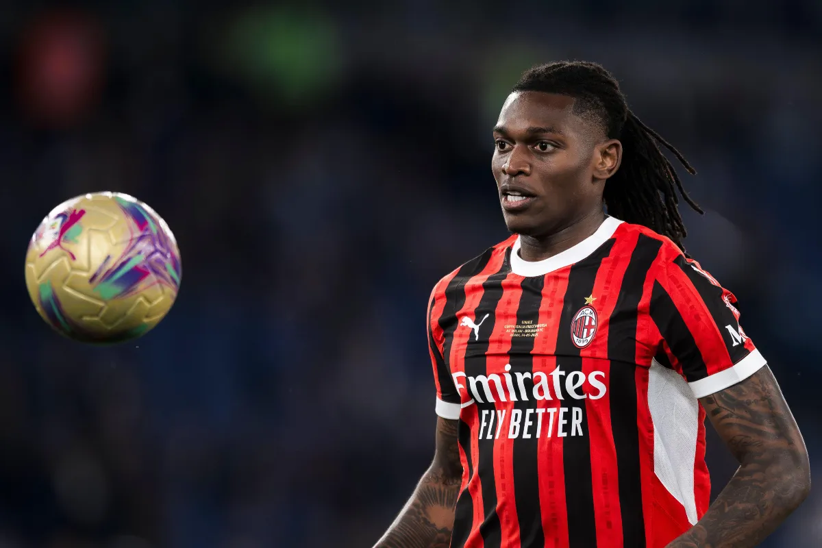 AC Milan : Rafael Leão poussé vers la sortie cet été