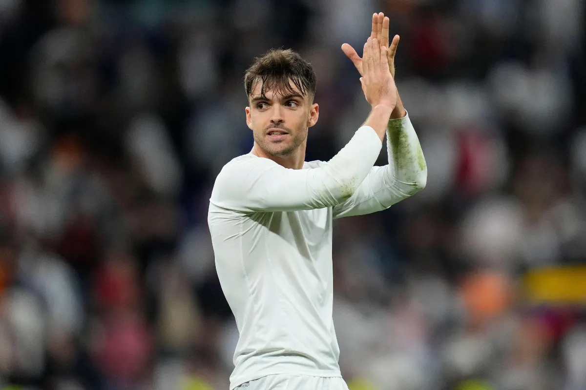 Real Madrid : Raul Asencio poussé vers la sortie