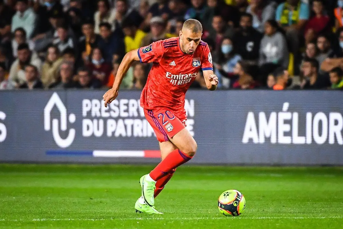 Un ancien buteur de l&rsquo;OL mis à la rue en Roumanie