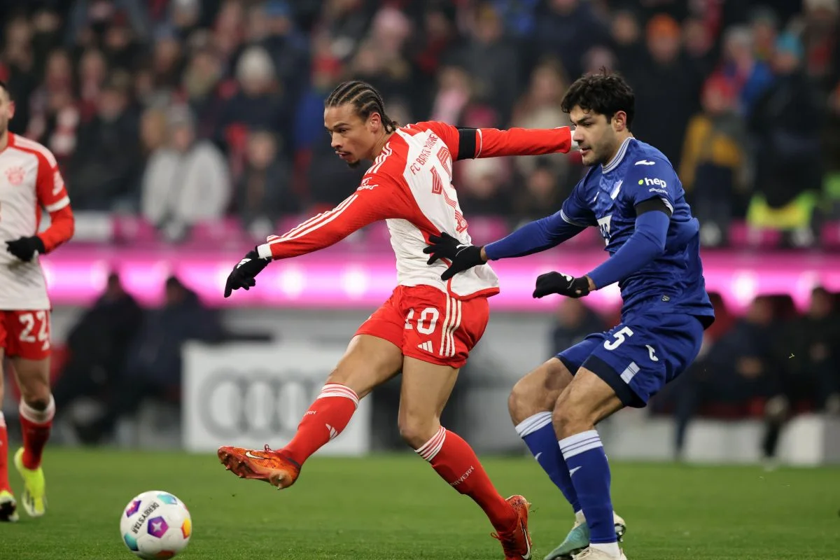 Ozan Kabak prend à contrepied ses prétendants !