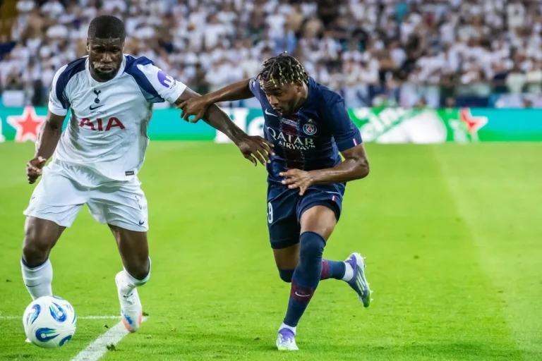 Ibrahim Mbaye sous le maillot du PSG @Alamy