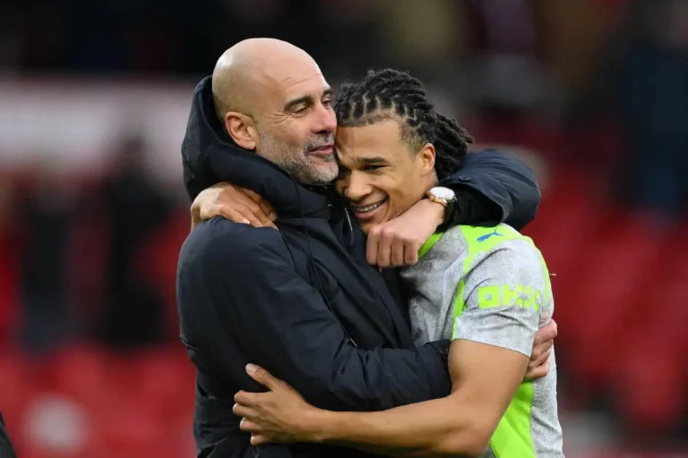 Man City : ce défenseur doit faire un choix