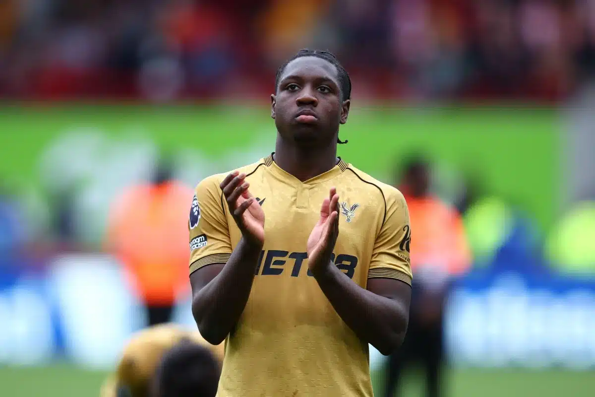 Jaydee Canvot sous le maillot de Crystal Palace