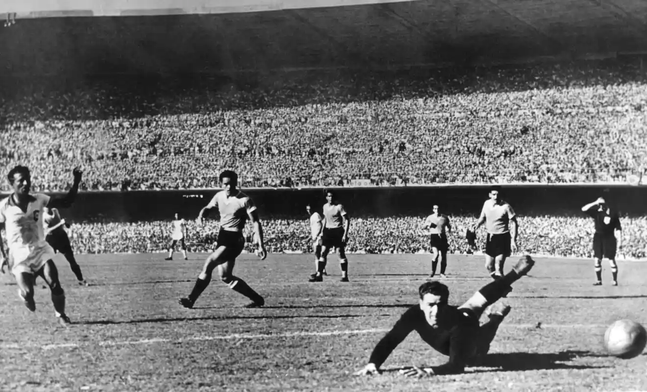 L'Uruguay traumatise le Brésil