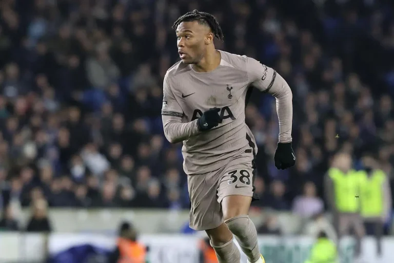La Juventus prépare une offre pour un défenseur de Tottenham