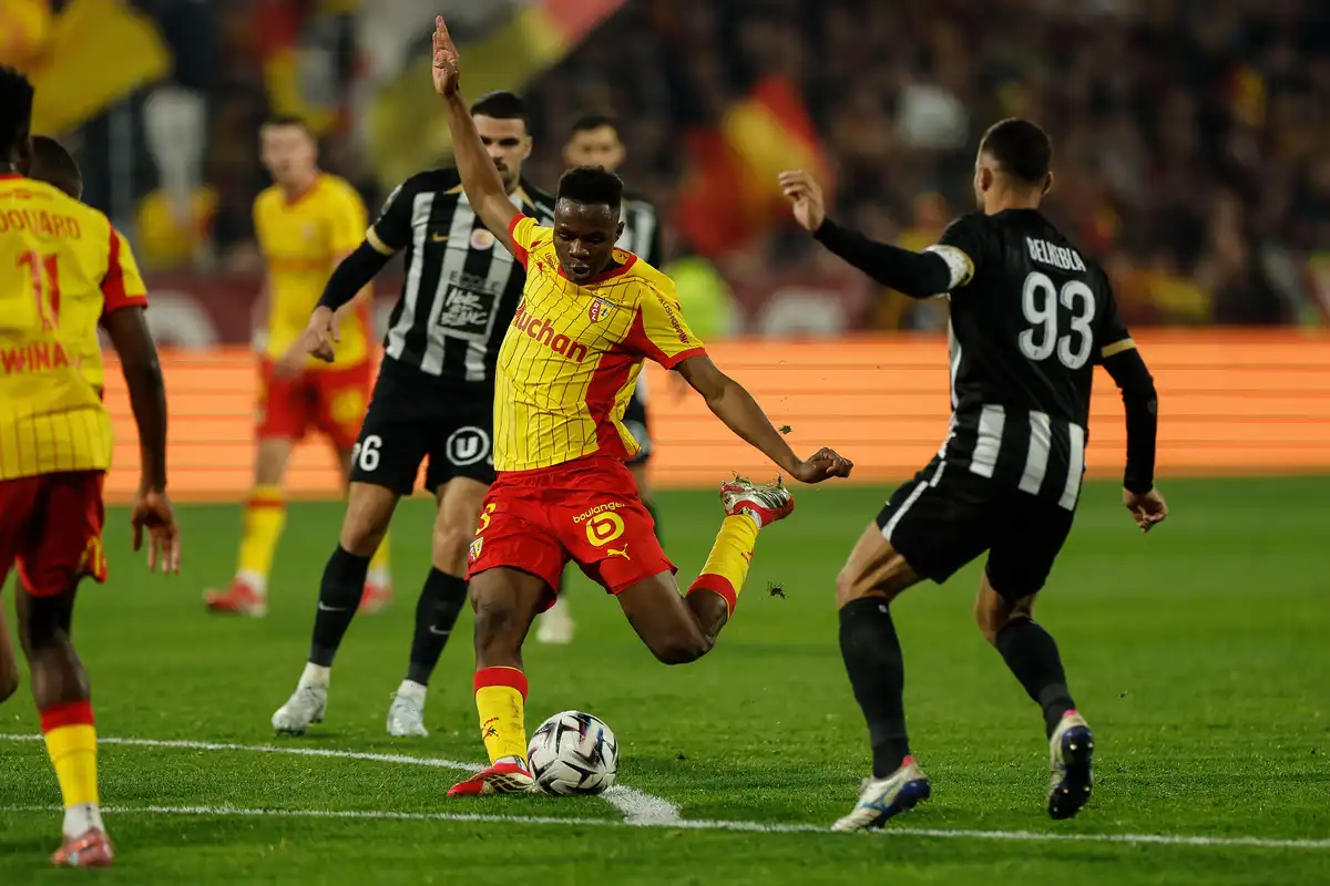 Lens : Mamadou Sangare est dans le viseur d&rsquo;un géant de Premier League