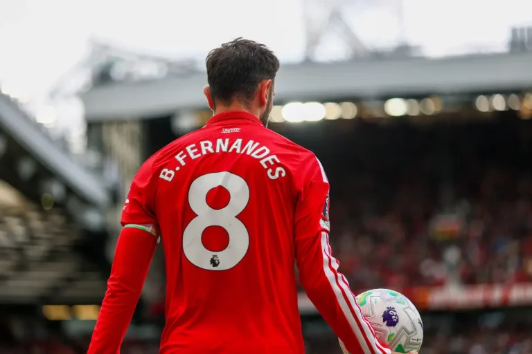Man United : Bruno Fernandes dans l'histoire de la PL
