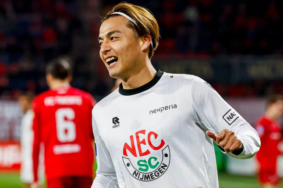 Man United : un Japonais de 22 ans pour remplacer Casemiro