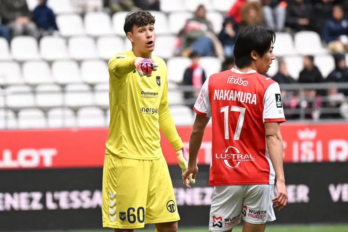Mathys Niflore sous le maillot de Dunkerque
