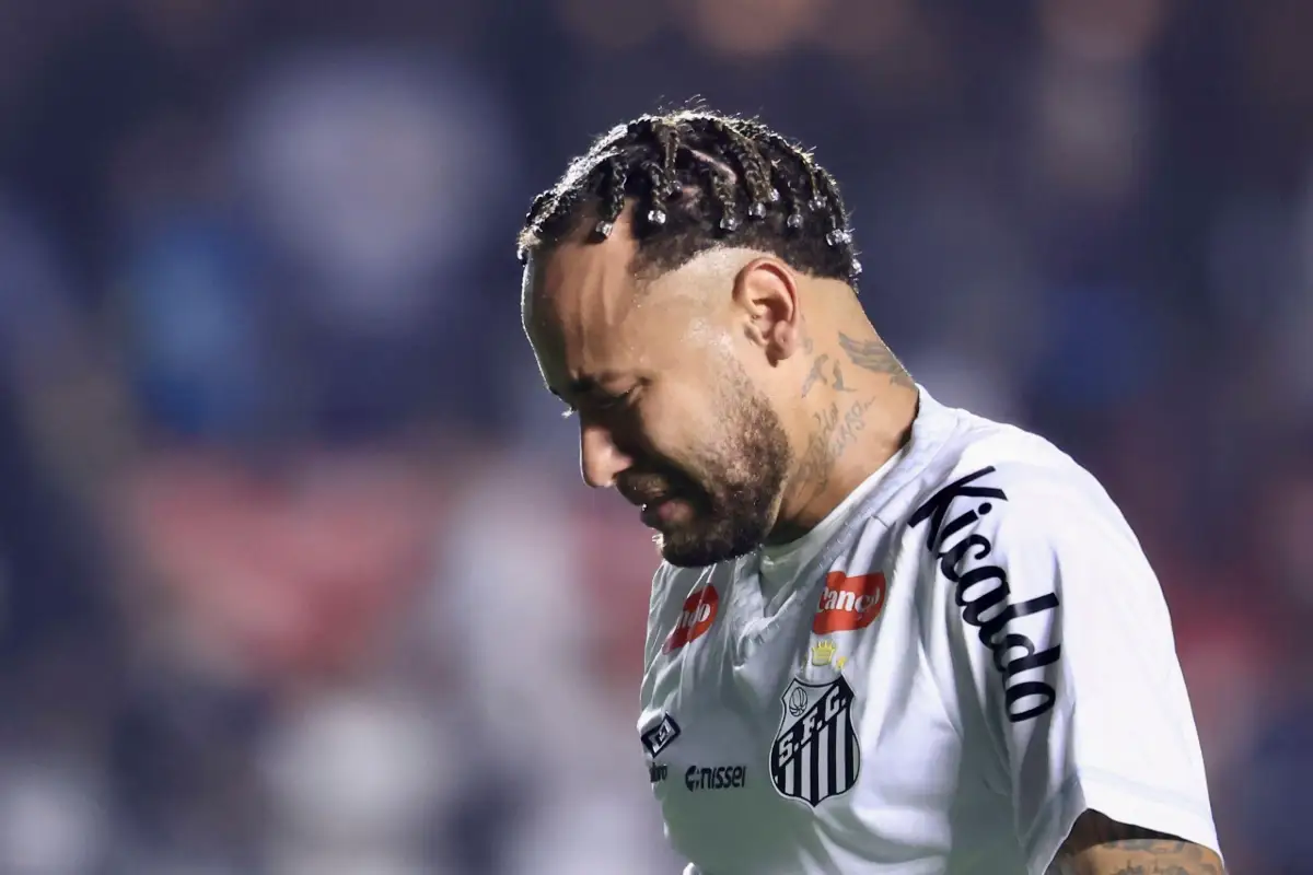 Moment bizarre : Neymar remplacé par erreur