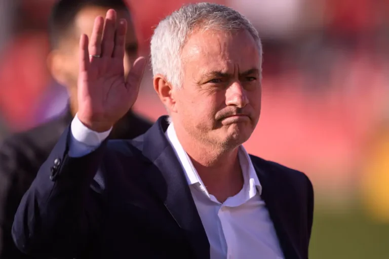 Mourinho révèle une faille dans son contrat au Real Madrid