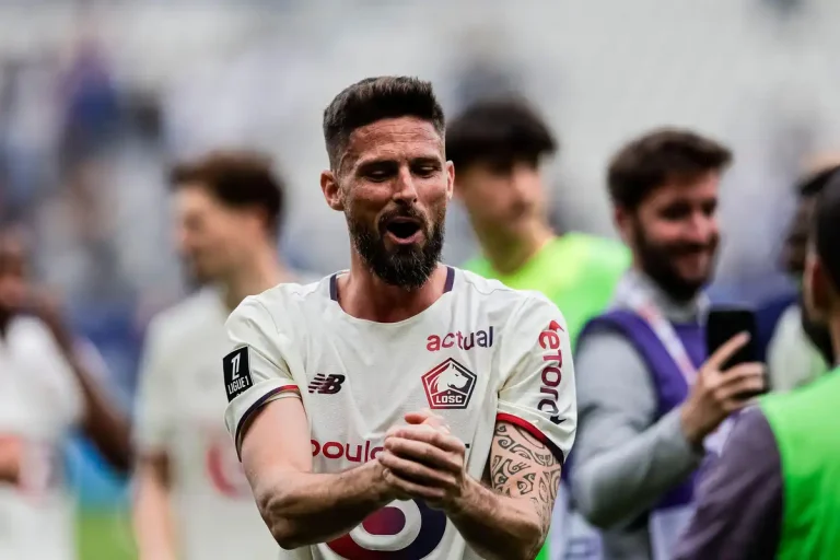 Olivier Giroud visé par Bursaspor ©Alamy