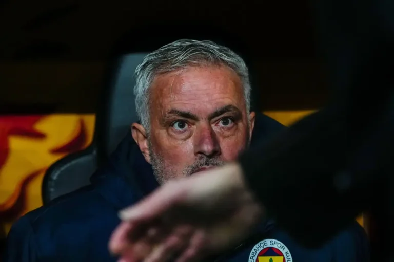 Premier League : un entraîneur perdu à cause de Mourinho