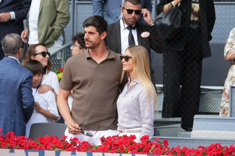 Real Madrid : Thibaut Courtois échappe au divorce de justesse