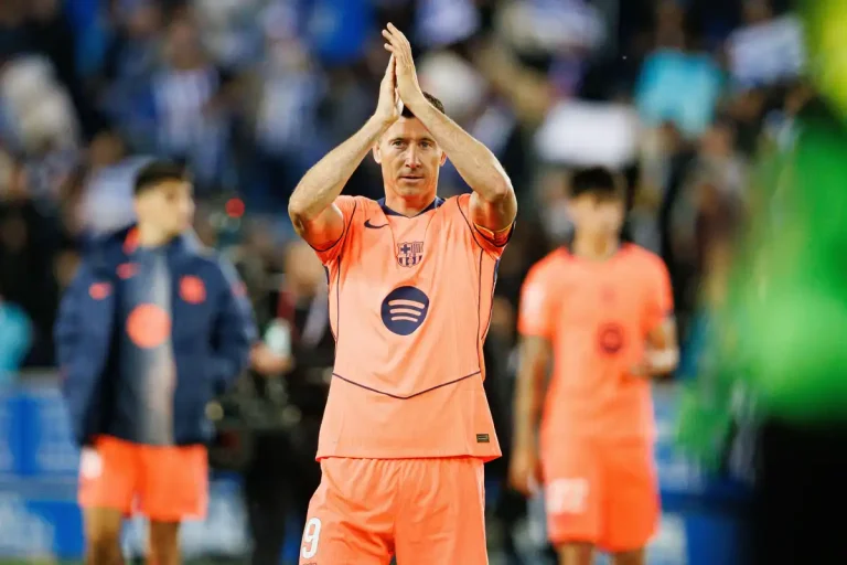 Robert Lewandowski annonce son départ du Barça ©Alamy