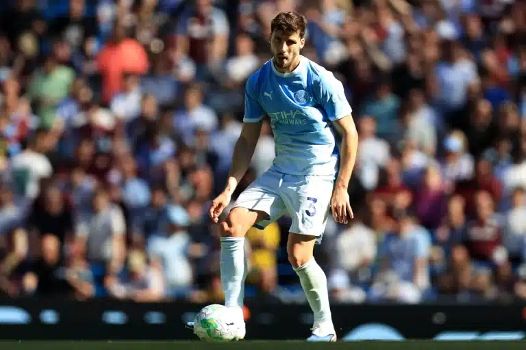 Ruben Dias avec Manchester City