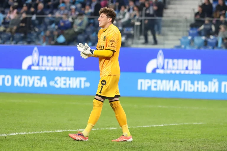 Stanislav Agkatsev sous le maillot de Krasnodar
