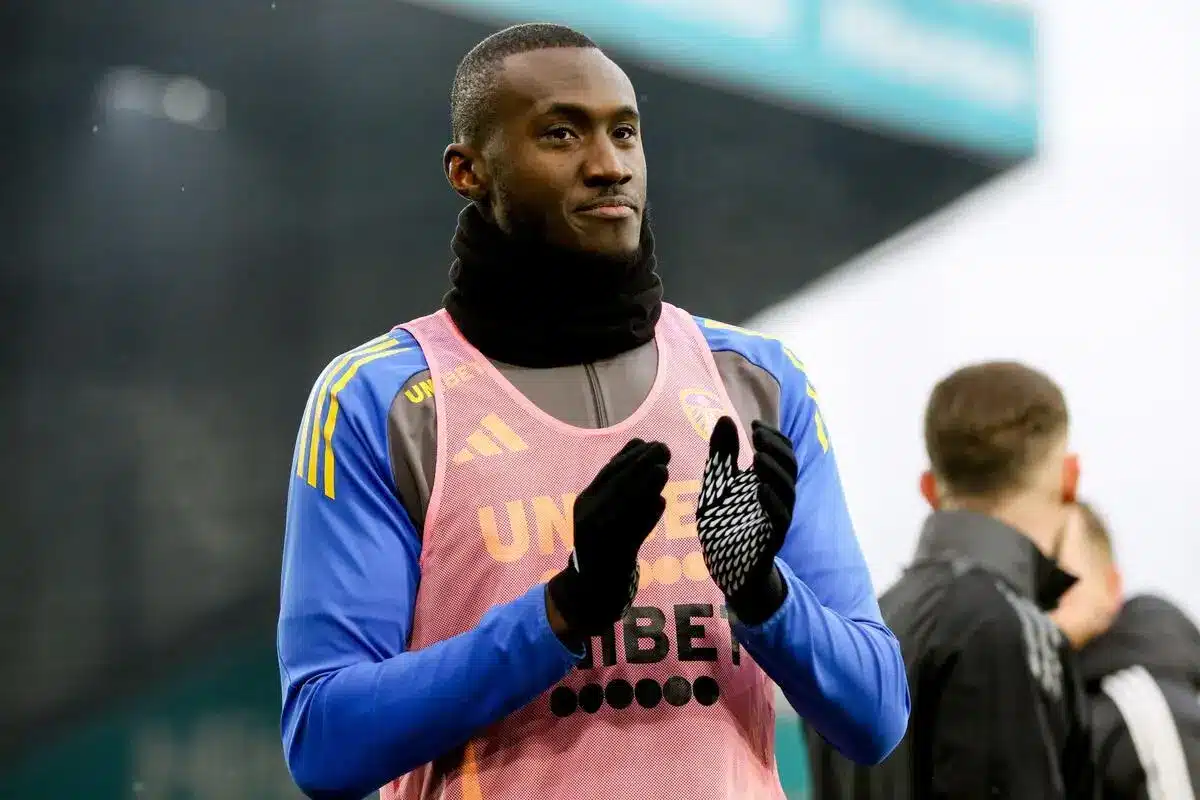 Un ancien Bleu se retire du football