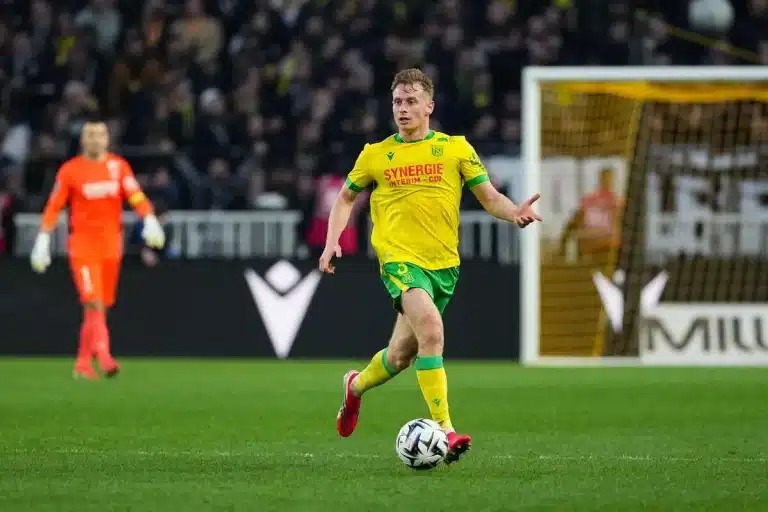 Wolfsburg Nicolas Cozza siffle la fin du jeu