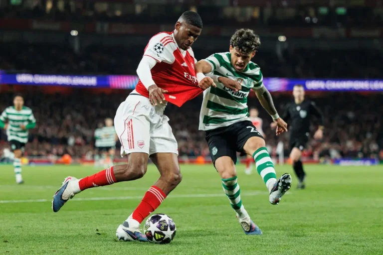 Maxi Araujo sous le maillot du Sporting Lisbonne @Alamy