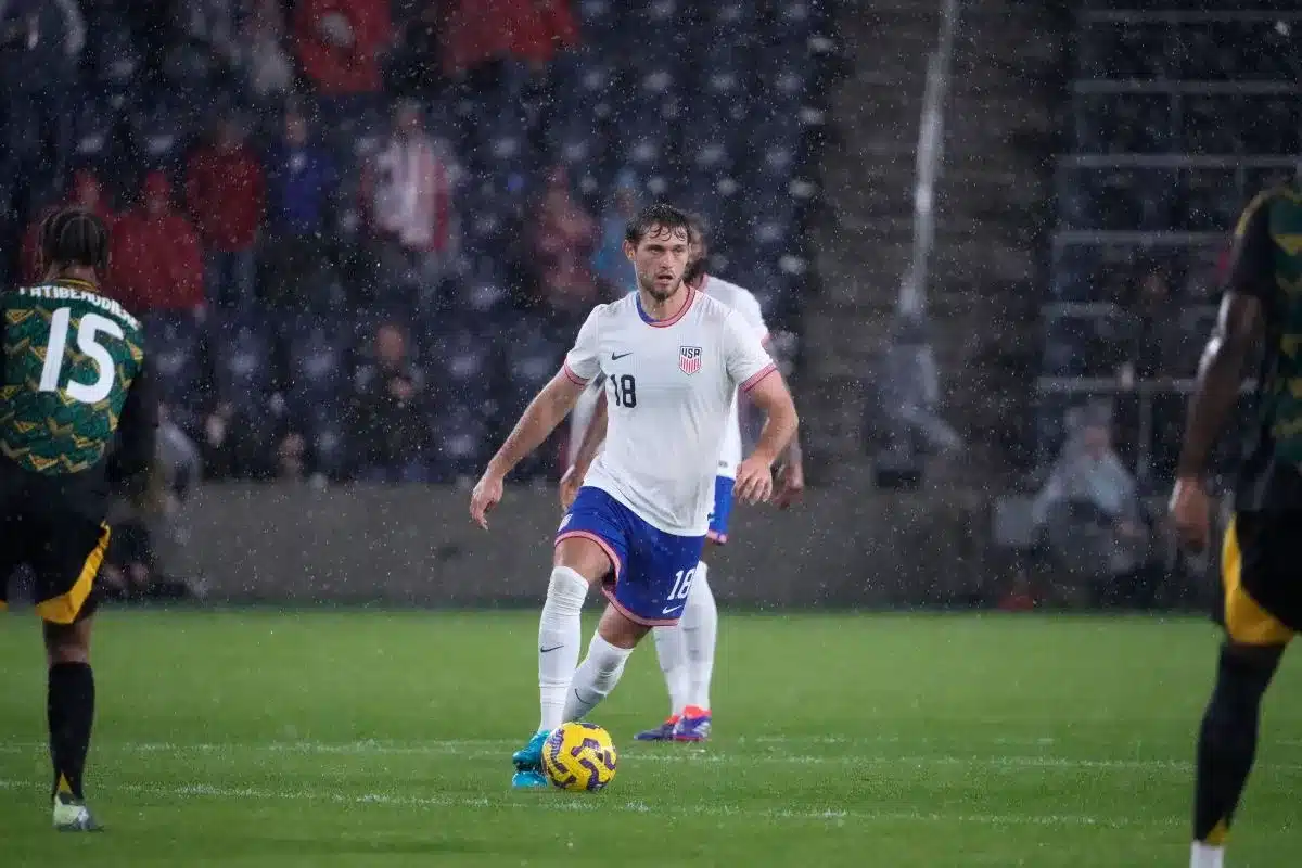 Tanner Tessmann sous le maillot des Etats-Unis @Alamy