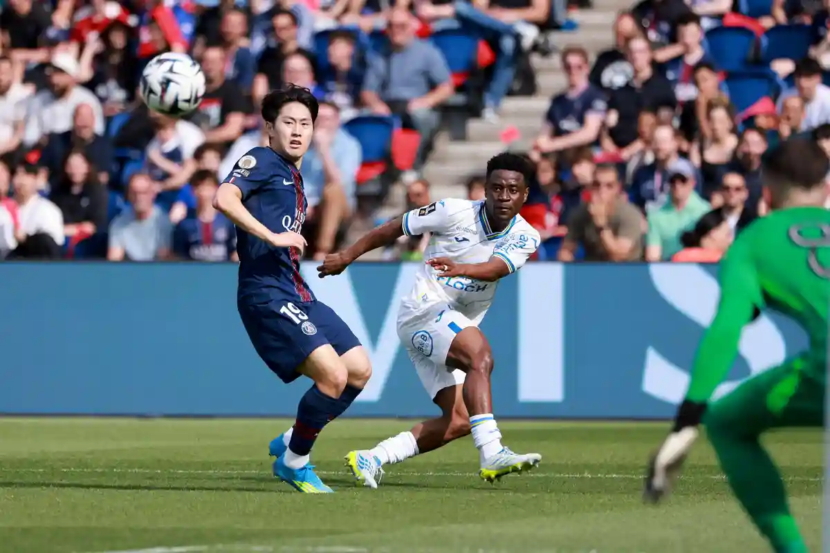 Le Paris FC devance l&rsquo;OM pour une cible défensive
