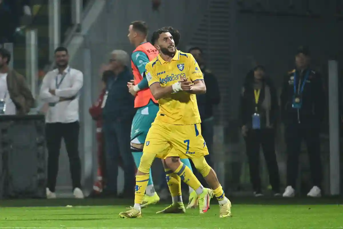 LOSC : Un international algérien pour renforcer l&rsquo;attaque