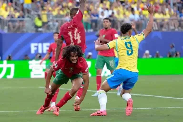 Ayyoub Bouaddi visé par Liverpool