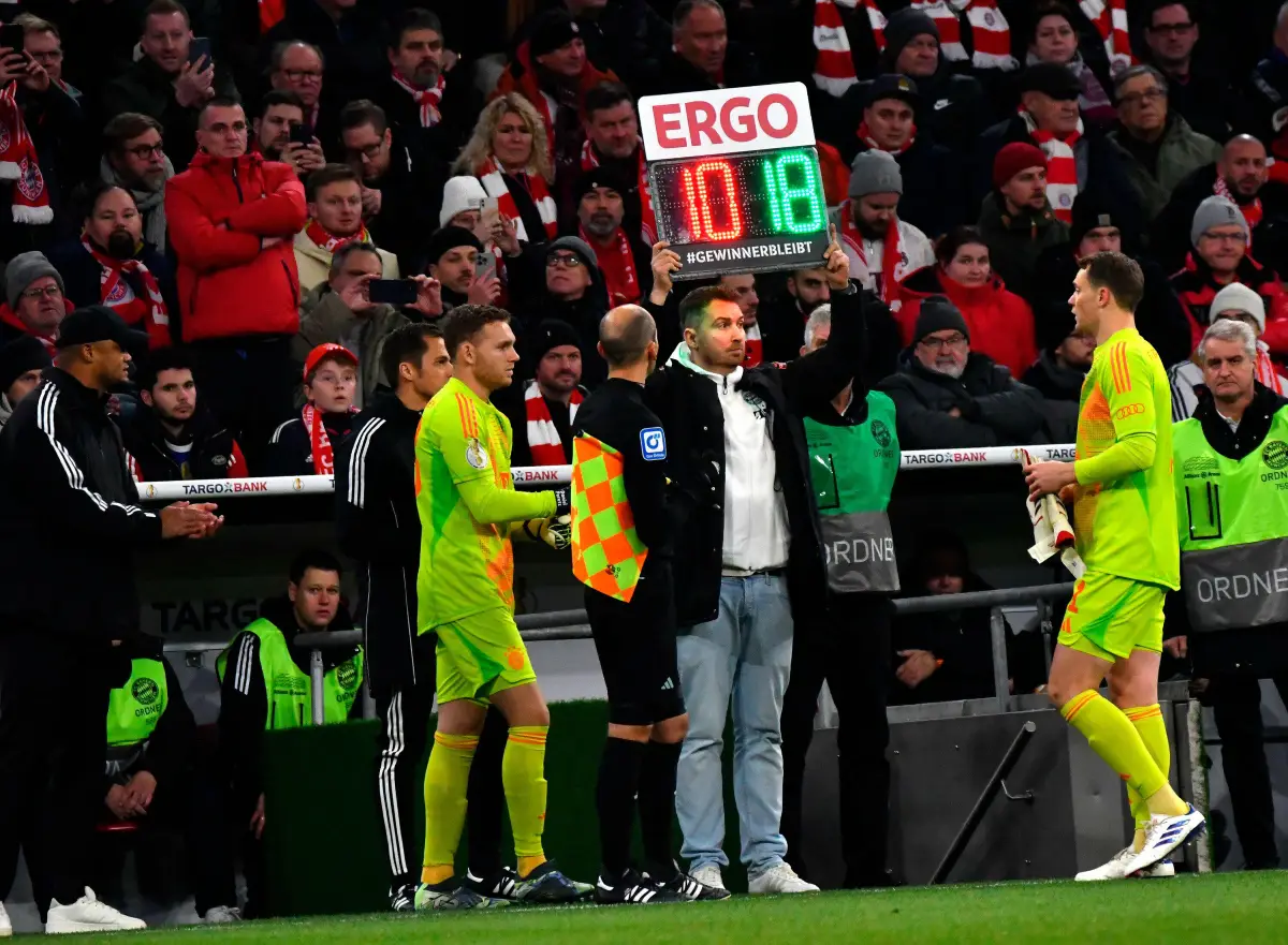 Bayern : Une doublure de Manuel quitte définitivement de club