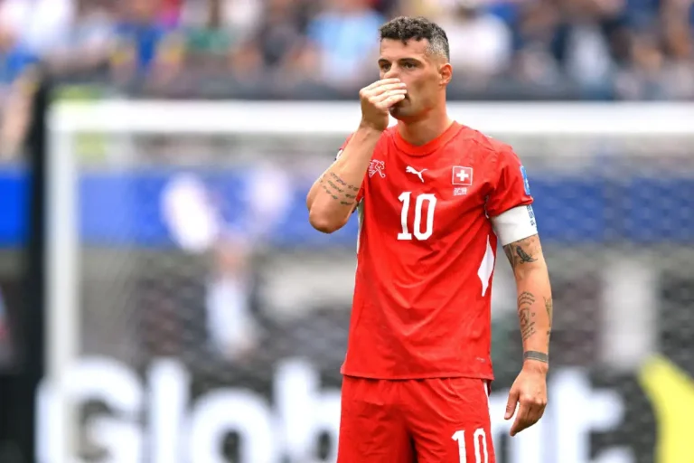Chelsea : Alonso subit son premier coup dur du mercato estival