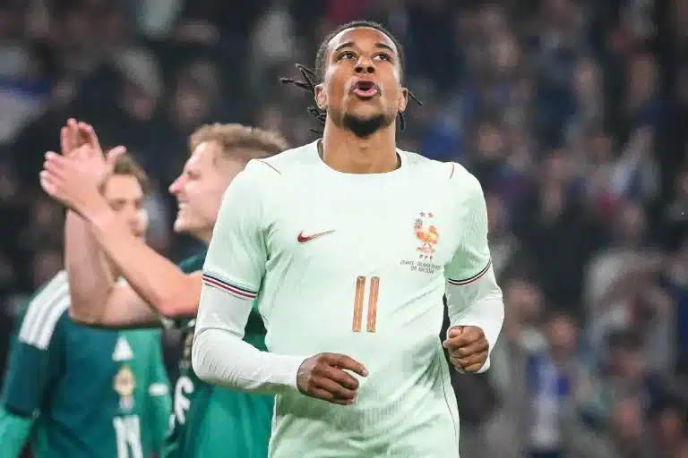 EDF : Michaël Olise entre dans l'histoire des Bleus