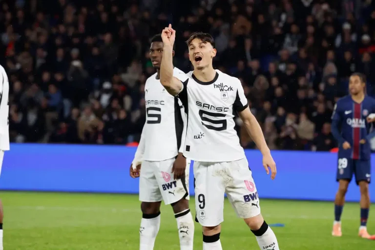 Esteban Lepaul prolongé par Rennes ©Alamy