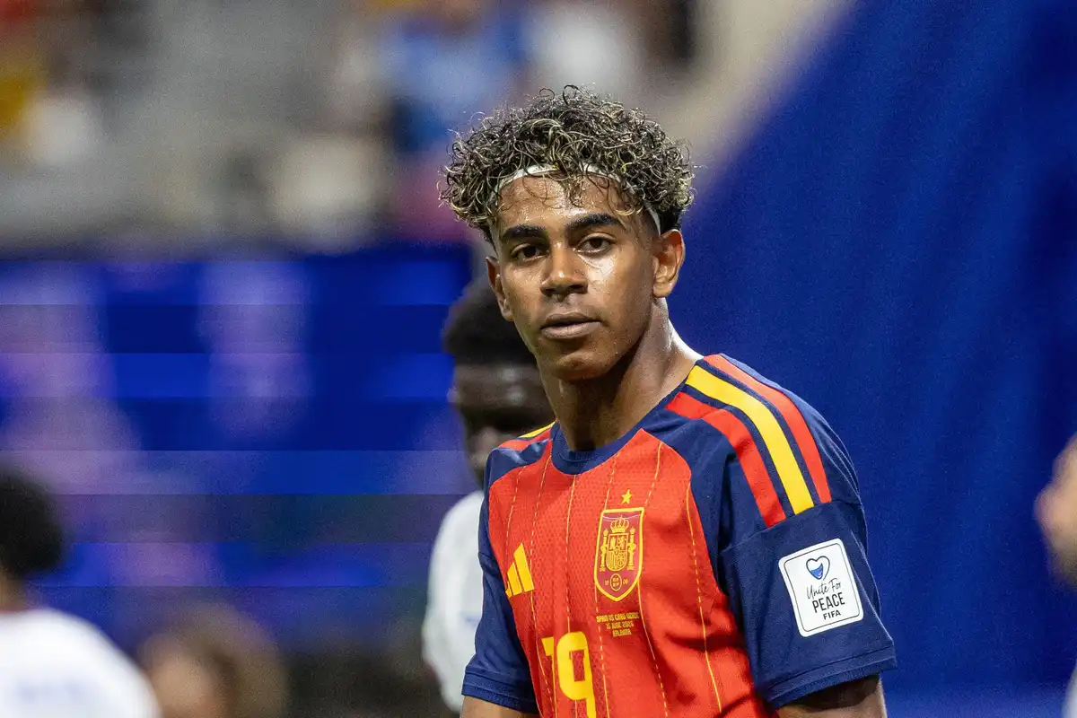 Lamine Yamal pousse pour débuter avec l’Espagne