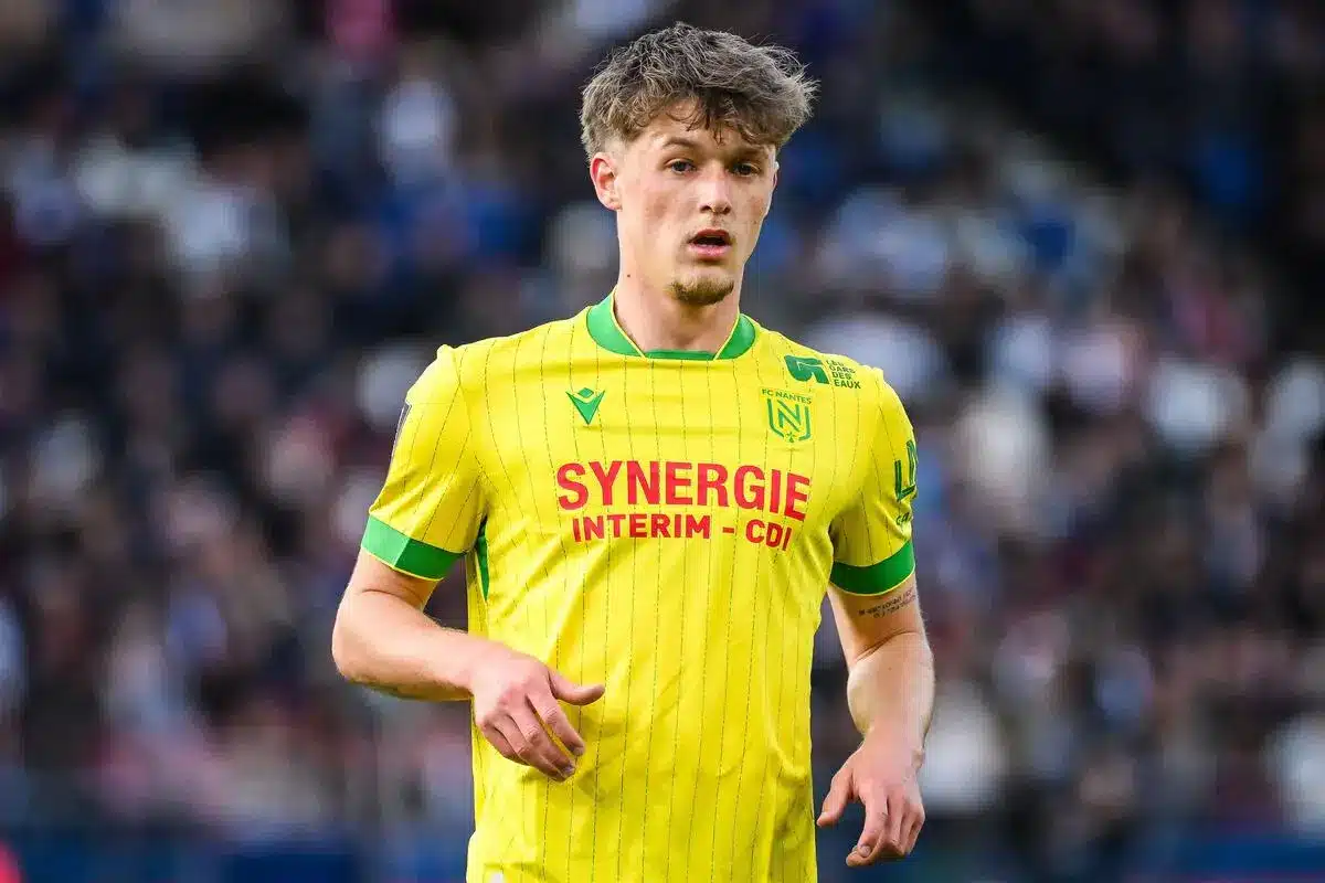 Le FC Nantes harcelé pour un talentueux milieu de terrain