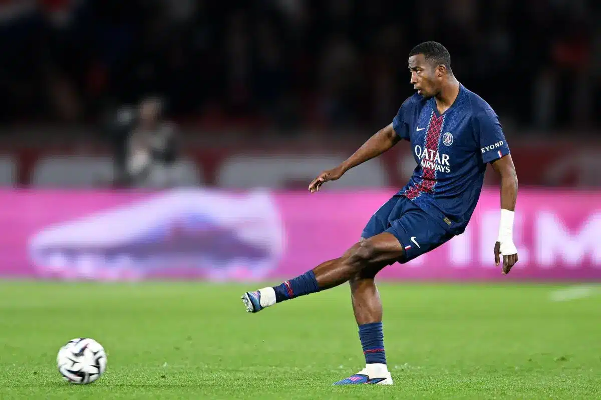 Le PSG verrouille son soldat équatorien