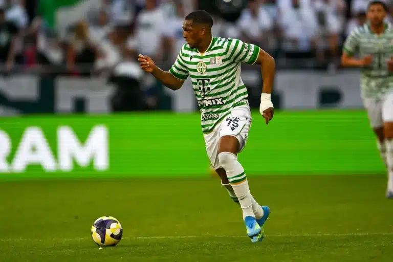 Lenny Joseph avec Ferencvaros