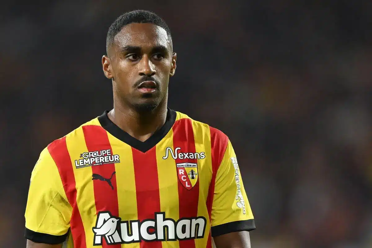 Ligue 1 Le RC Lens officialise un départ