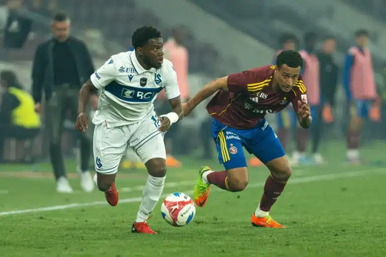 Nathan Butler-Oyedeji sous le maillot de Lausanne
