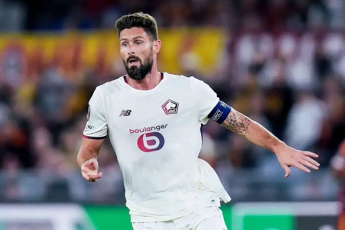 Ligue 1 : Olivier Giroud rempile avec le LOSC
